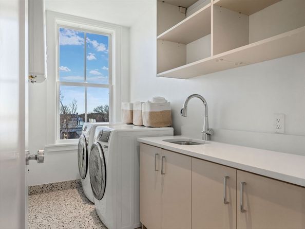 565 East Broadway, Boston MA 02127