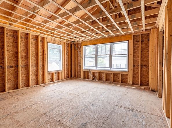 17 Crosby St B, Webster MA 01570