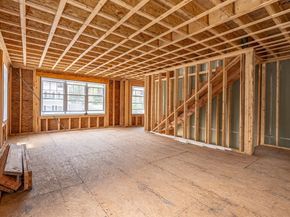 17 Crosby St B, Webster MA 01570