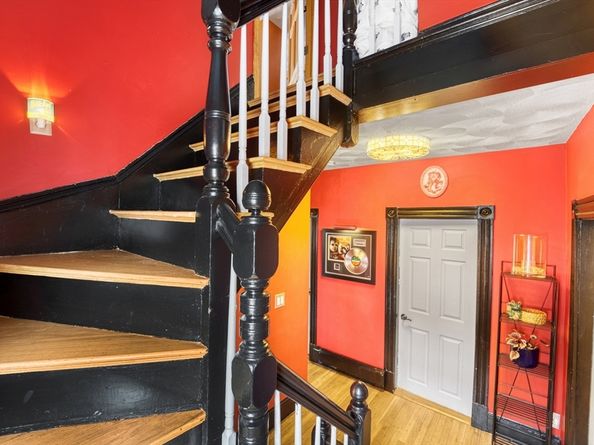 33 Montrose St, Everett MA 02149