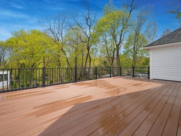 365 Worcester St, Wellesley MA 02481