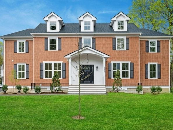 365 Worcester St, Wellesley MA 02481