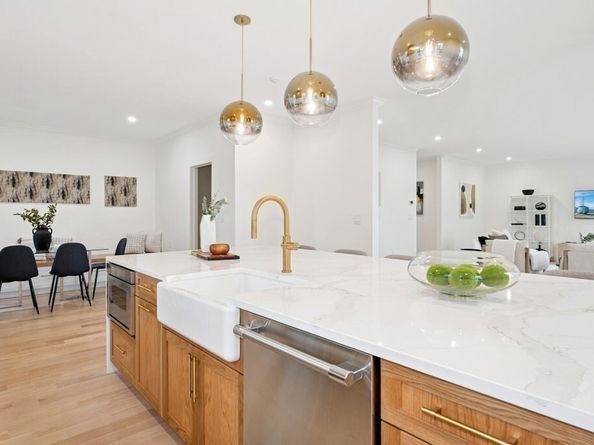 365 Worcester St, Wellesley MA 02481