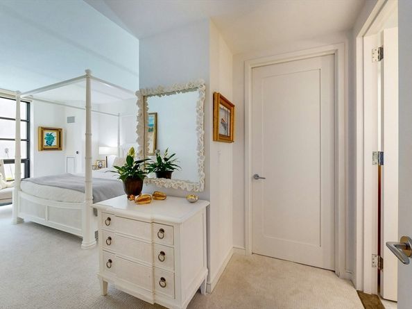 580 Washington St 309, Boston MA 02111