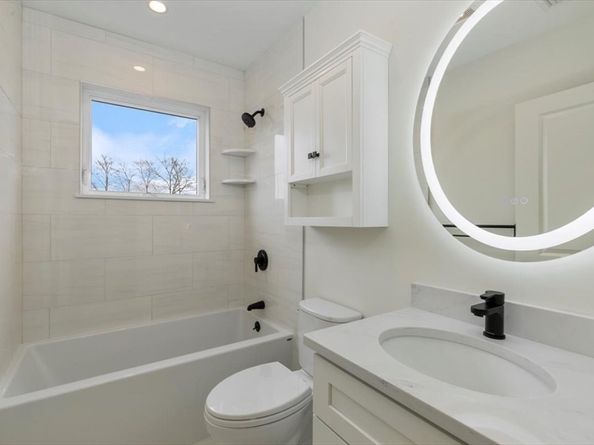 106 Broadway 3, Salem MA 01970