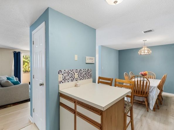 17 Bourbon St. 75, Peabody MA 01960