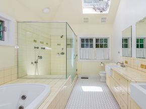 414 Point Rd, Marion MA 02738