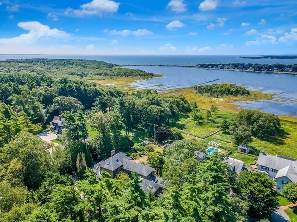 414 Point Rd, Marion MA 02738
