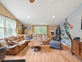 38 Edward Ave, Lynnfield MA 01940