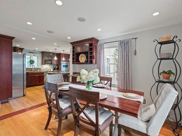 38 Edward Ave, Lynnfield MA 01940