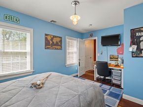 38 Edward Ave, Lynnfield MA 01940