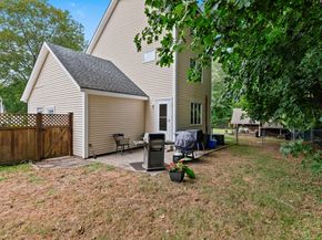 38 Edward Ave, Lynnfield MA 01940