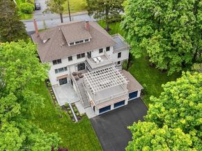 2 Percy Rd, Lexington MA 02421