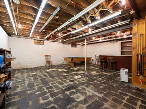 12 Pearl St, Gardner MA 01440