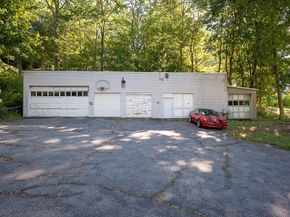 12 Pearl St, Gardner MA 01440