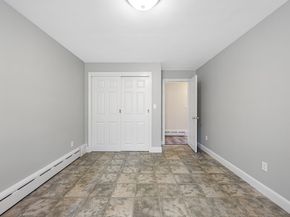12 Pearl St, Gardner MA 01440