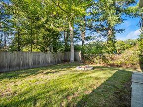 125 Phillips Brooks, North Andover MA 01845