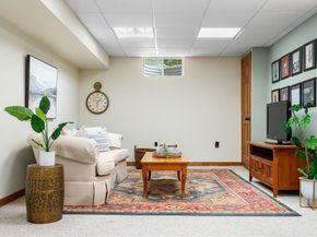 84 Hopestill Brown, Sudbury MA 01776