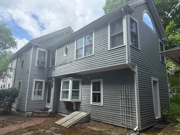 25 Maple St, Lexington MA 02420