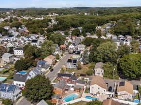 37 Arbor St, Lynn MA 01902