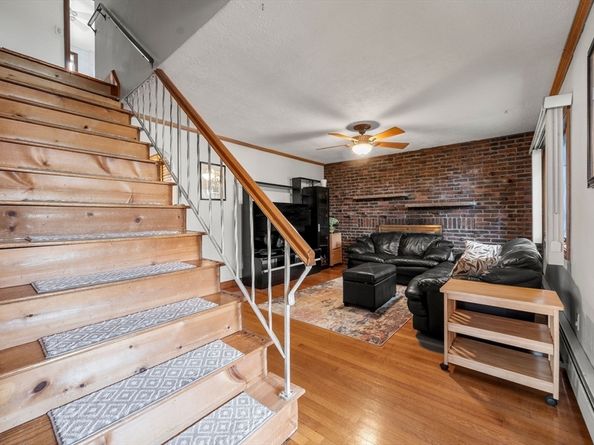 37 Arbor St, Lynn MA 01902