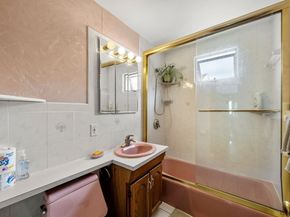 37 Arbor St, Lynn MA 01902