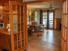 562 North Ave, Rochester MA 02770