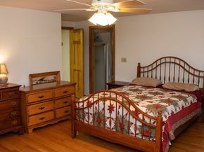 562 North Ave, Rochester MA 02770