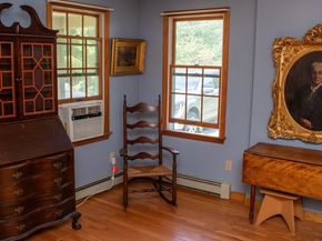 562 North Ave, Rochester MA 02770