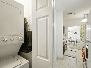 123 Elm St D8, Quincy MA 02169