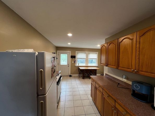 563- Lynn St-, Malden MA 02148