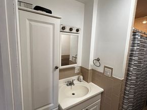 563- Lynn St-, Malden MA 02148