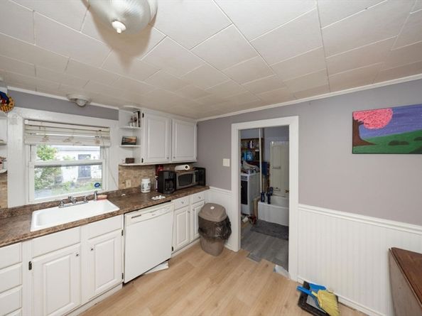 397 Main Street, Oxford MA 01540