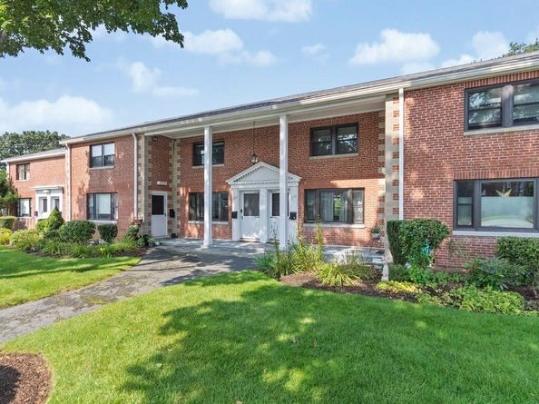 214 Church Street 214, Waltham MA 02452