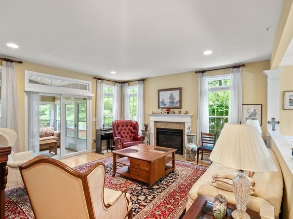 26 Stonebridge Dr 26, Hanson MA 02341