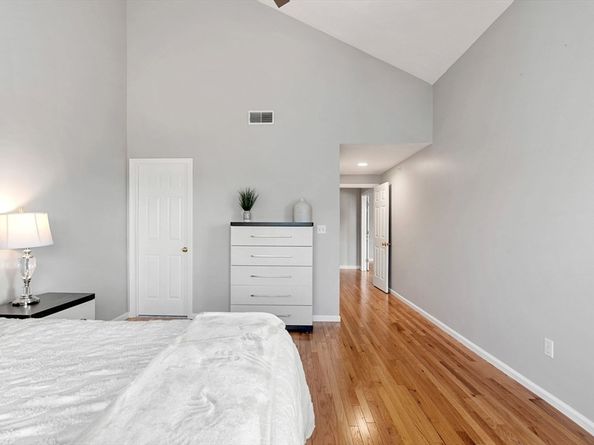54 Cavendish Circle 54, Salem MA 01970