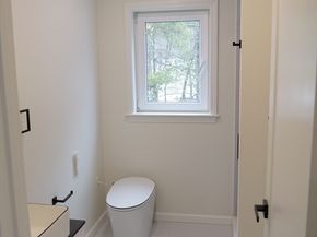 189 Electric A, Lunenburg MA 01462