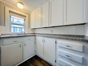 2 Clifford St, Middleboro MA 02346