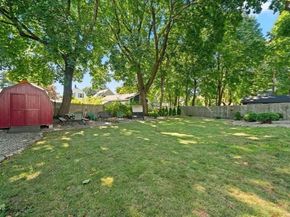 2 Clifford St, Middleboro MA 02346