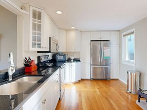 14 Baltzer Dr, Pembroke MA 02359