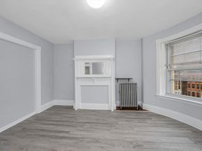 884 Huntington Ave, Boston MA 02115