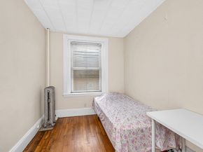 884 Huntington Ave, Boston MA 02115