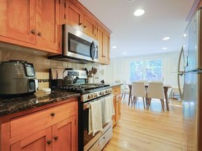 26B Pleasant St B, Wellesley MA 02482