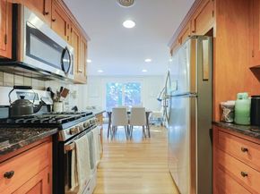 26B Pleasant St B, Wellesley MA 02482