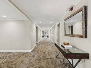 15 Francis St 16, Brookline MA 02446