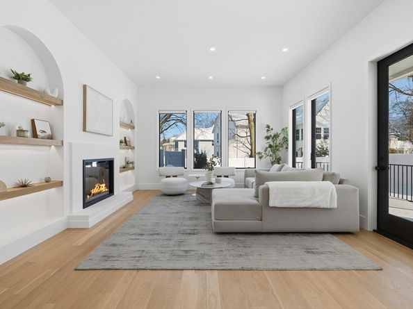 156 Langley Rd, Newton MA 02459