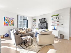 40 Traveler St 303, Boston MA 02118