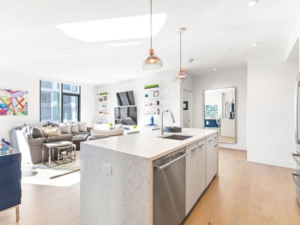40 Traveler St 303, Boston MA 02118