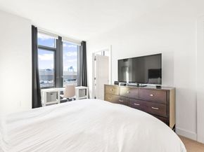 40 Traveler St 303, Boston MA 02118