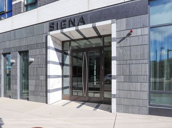 40 Traveler St 303, Boston MA 02118